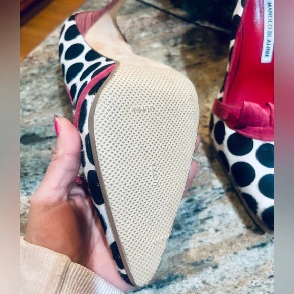 Manolo Blahnik Black and Pink Polka Dot Heels/ Pony Hair Vintage - Picture 15 of 16